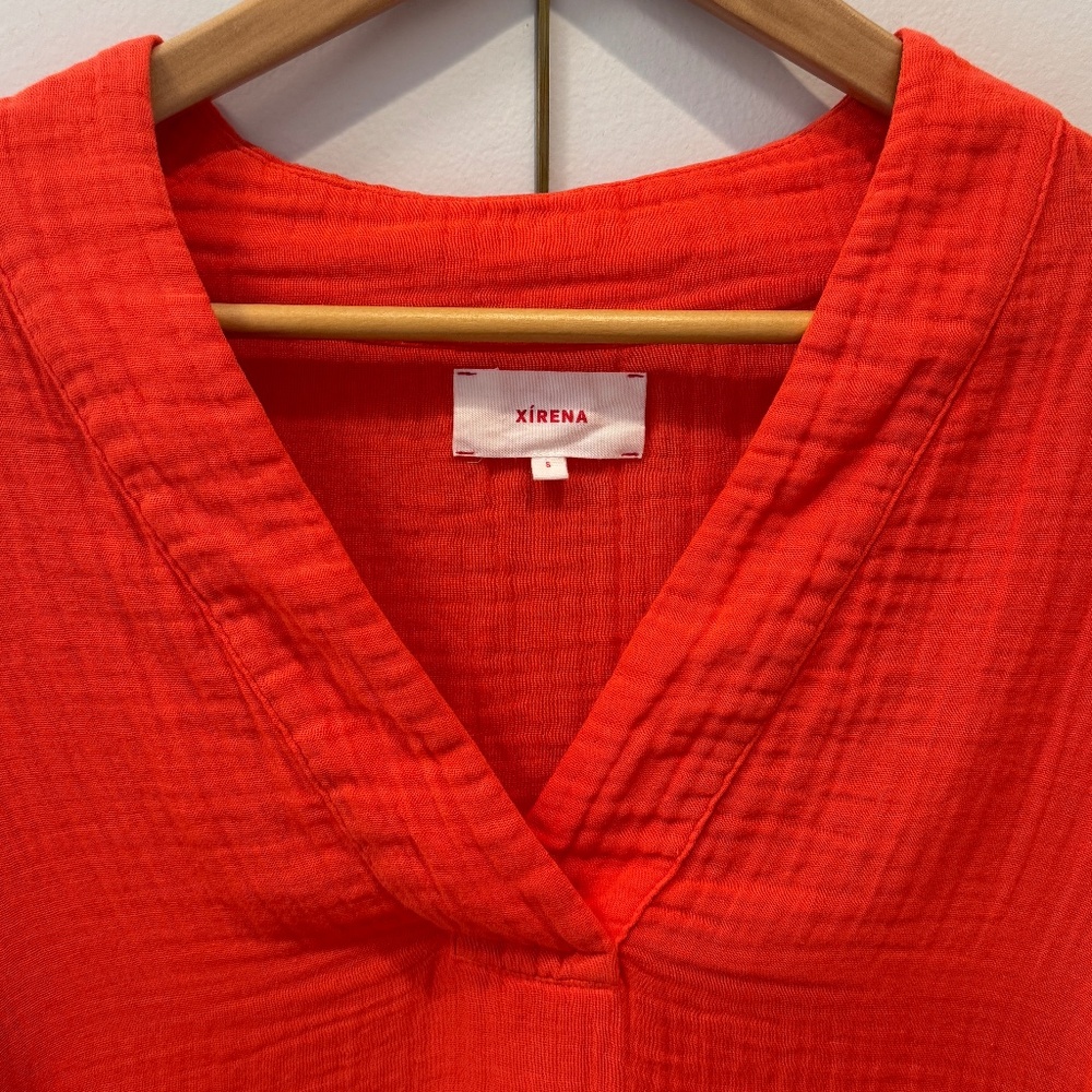 Xirena Avery V-Neck in Red Orange | Size Small - Picture 2 of 9